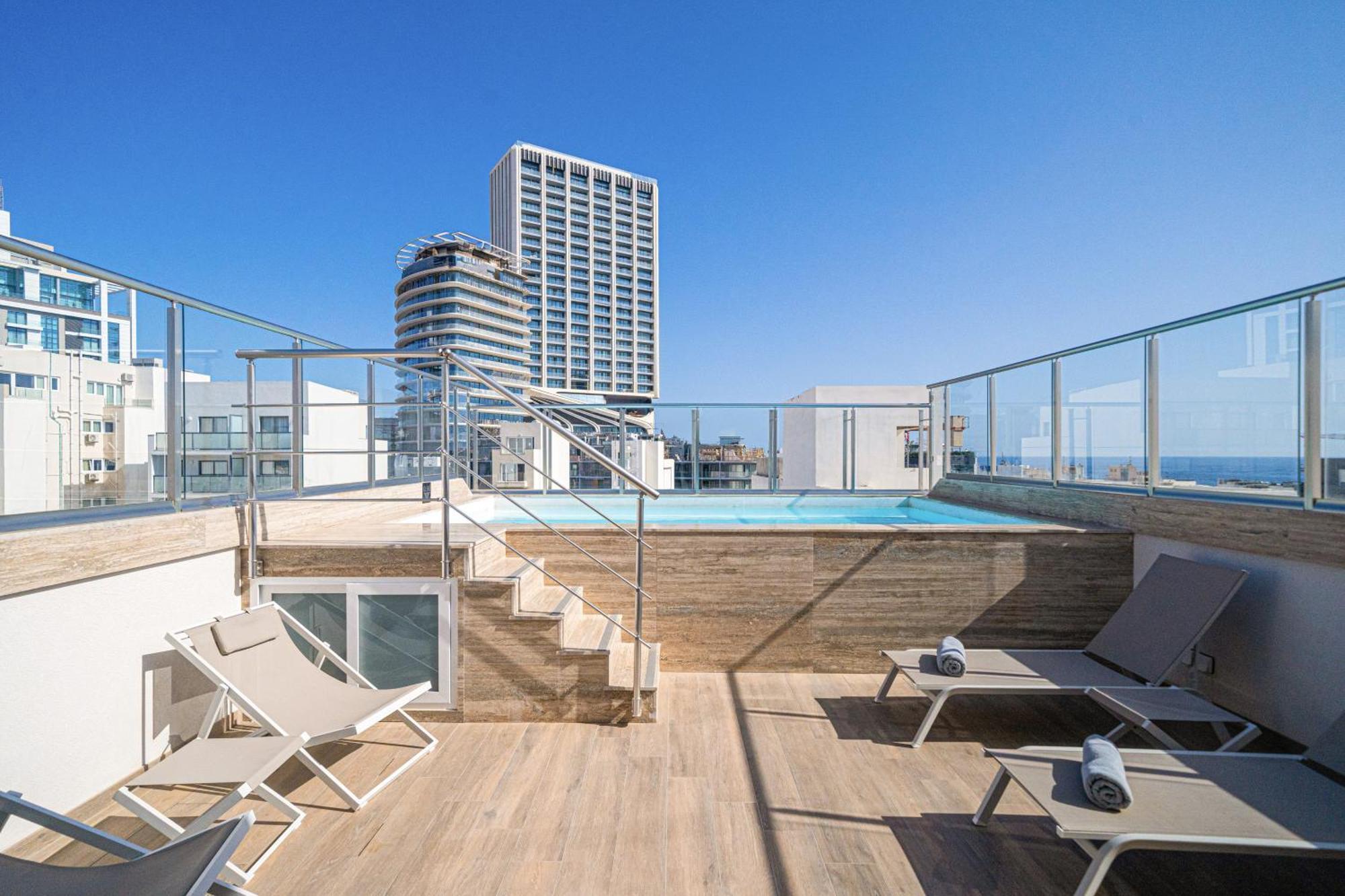 Hotel Scirocco St Julian'S, Affiliated By Melia Saint Julian's Екстер'єр фото